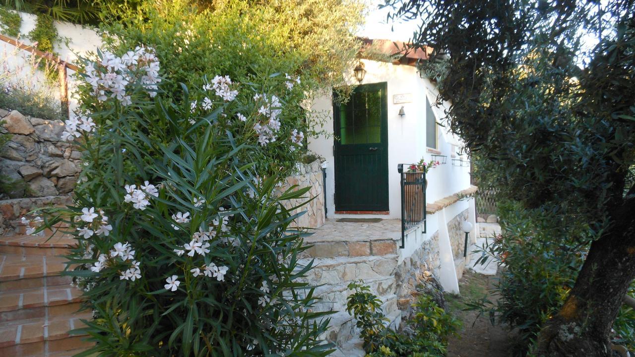 La Maison Galu' Итри Екстериор снимка